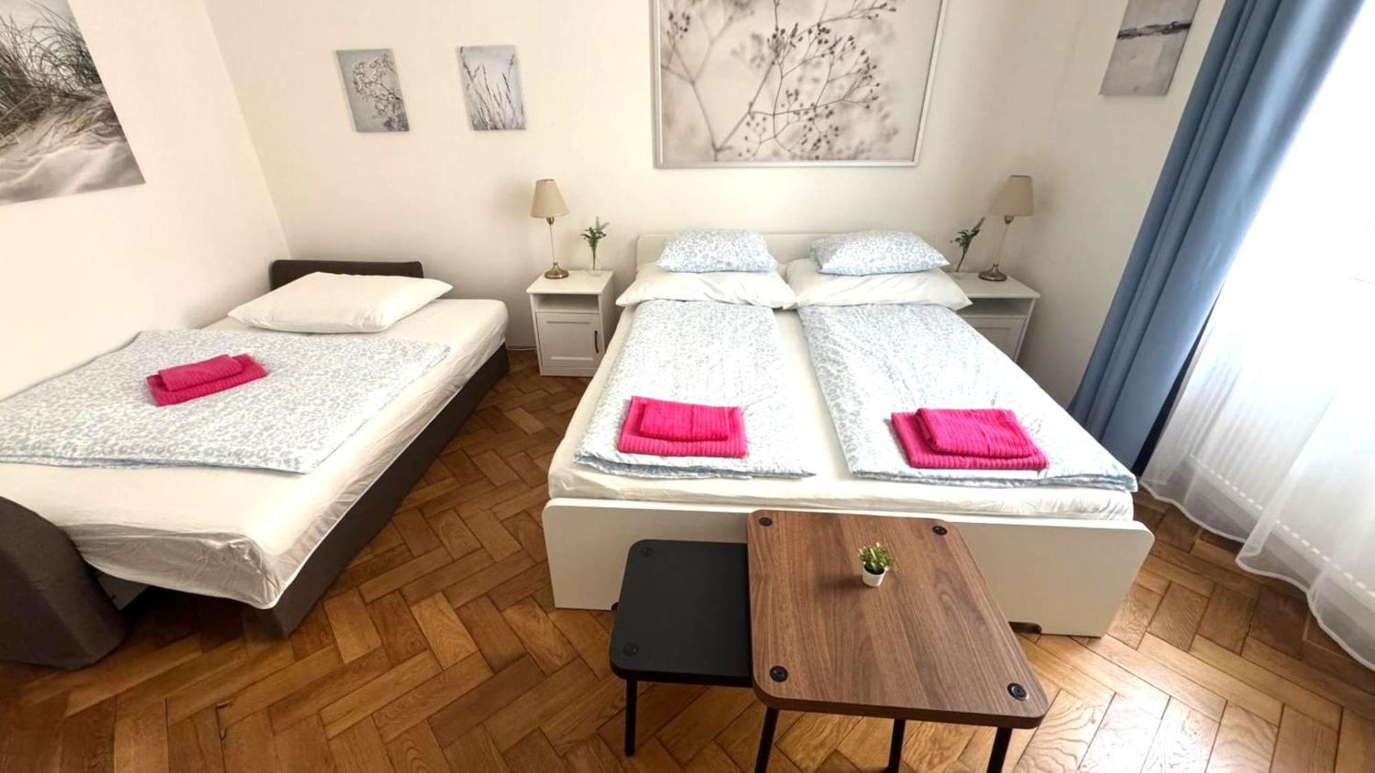 Side Street Apartments Praha Rom bilde