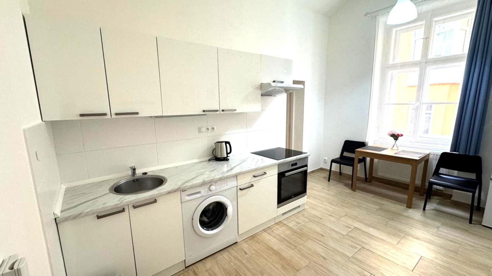 Side Street Apartments Praha Rom bilde
